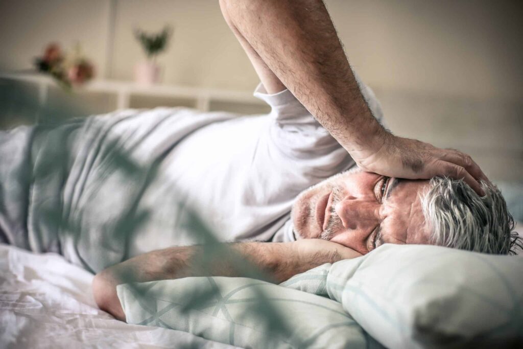 Que faire en cas d’hallucinations d’un proche âgé ?