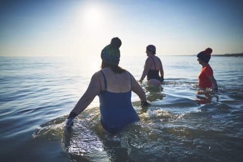 Bouger à la plage : les bienfaits du longe-côte